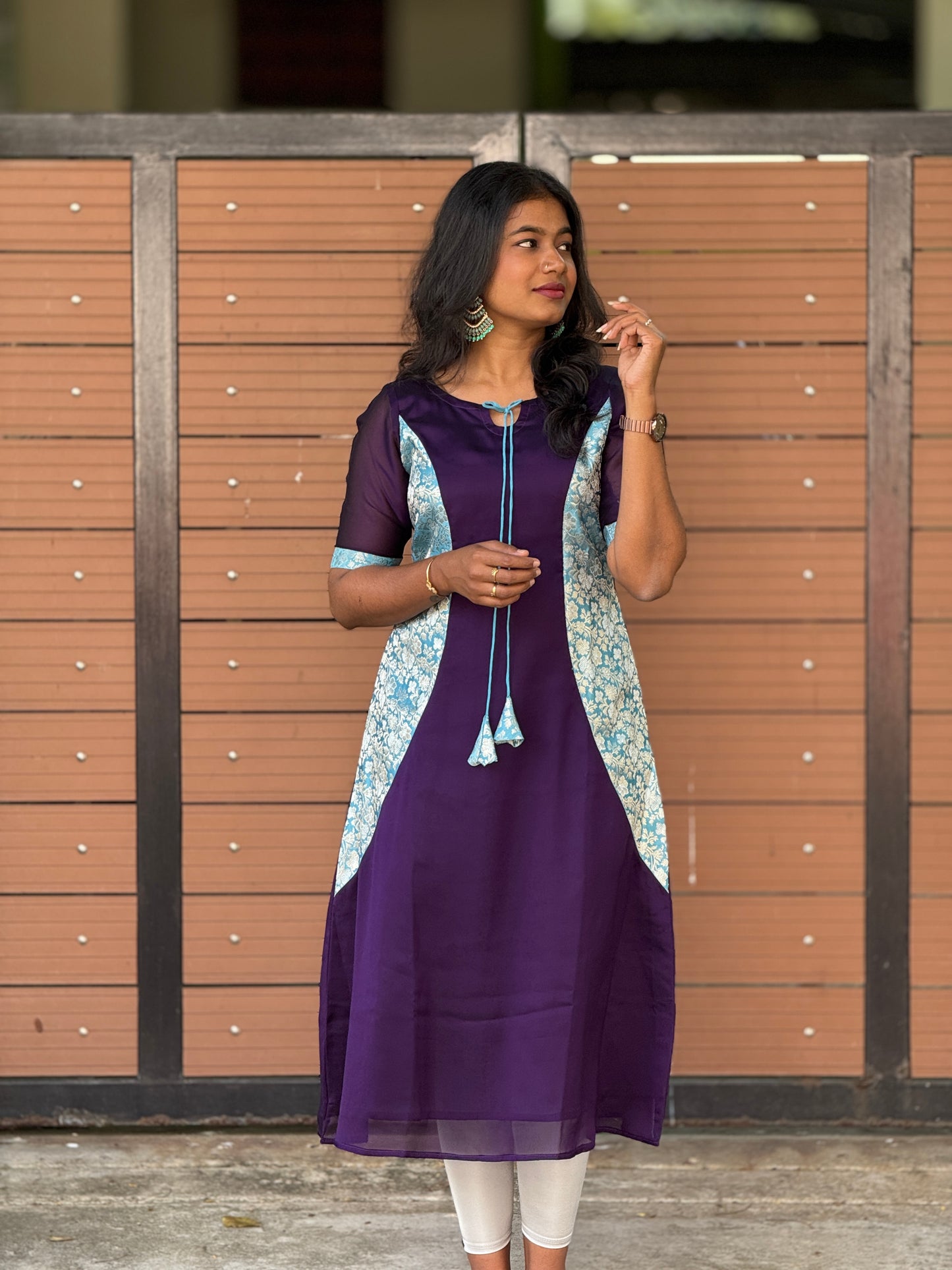 Purplela kurti