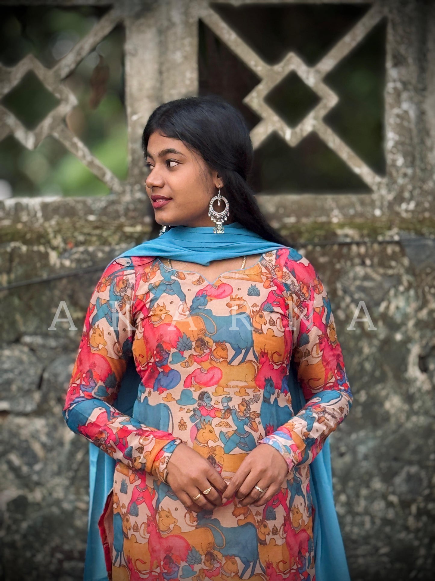 Anaya kurti 🧿