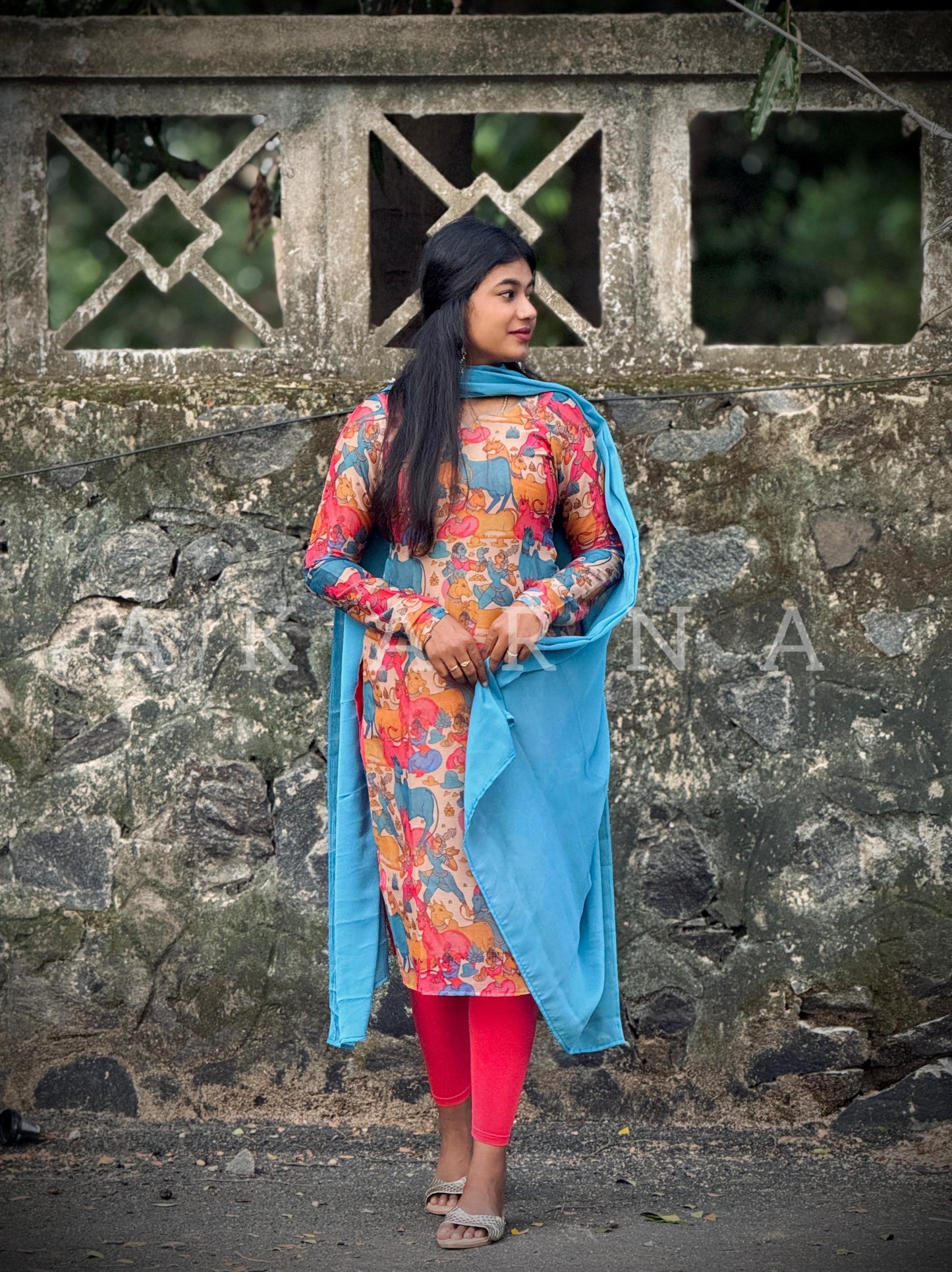 Anaya kurti 🧿